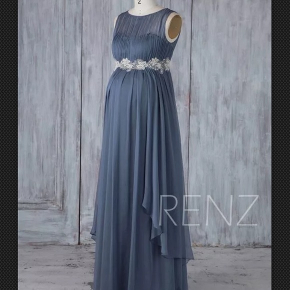 Maternity Formal Dress - Picture 2 of 6